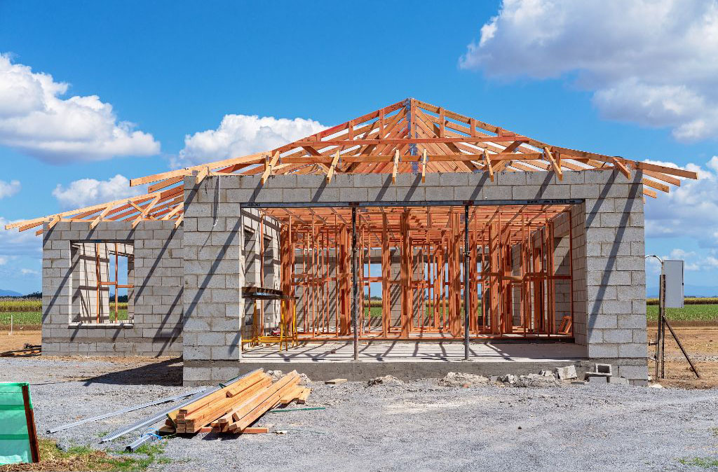 How to Choose the Right House Plans for Maximum ROI on Small to Mid-Sized Lots